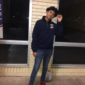 Meet your Posher, Rafael